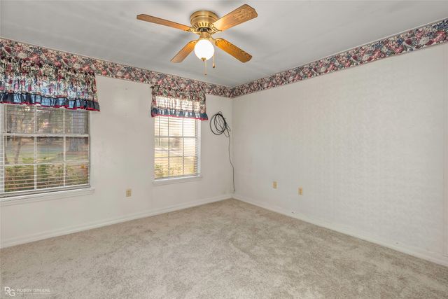 6718 N Park Court, Shreveport, LA 71107