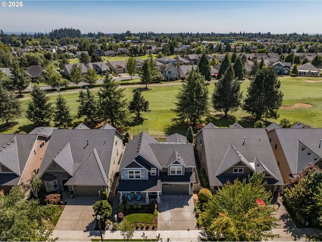 494 Troon Ave, Woodburn, OR 97071