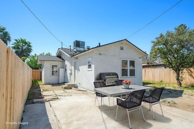 4237 E Washington Avenue, Fresno, CA 93702