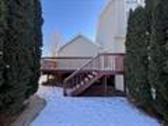 1401 Hazelwood Drive, Belvidere, IL 61008