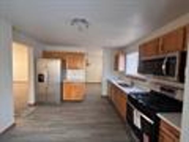 1401 Hazelwood Drive, Belvidere, IL 61008