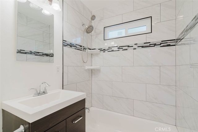 6712 Belmar Avenue, Reseda, CA 91335