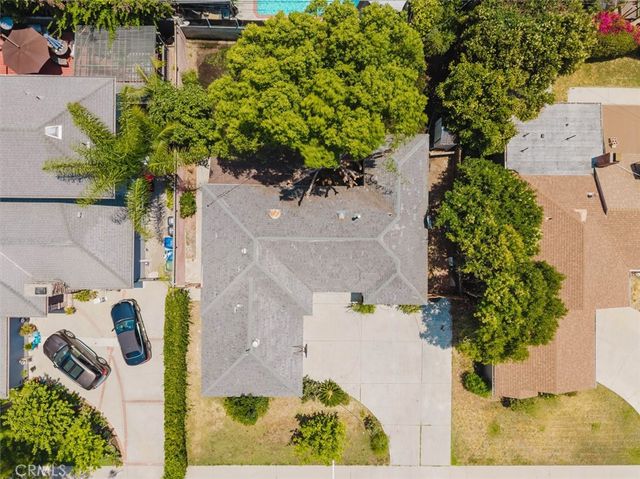 6712 Belmar Avenue, Reseda, CA 91335