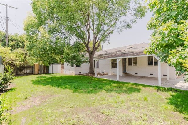 6712 Belmar Avenue, Reseda, CA 91335