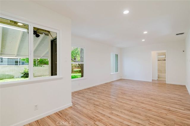 6712 Belmar Avenue, Reseda, CA 91335