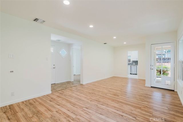 6712 Belmar Avenue, Reseda, CA 91335