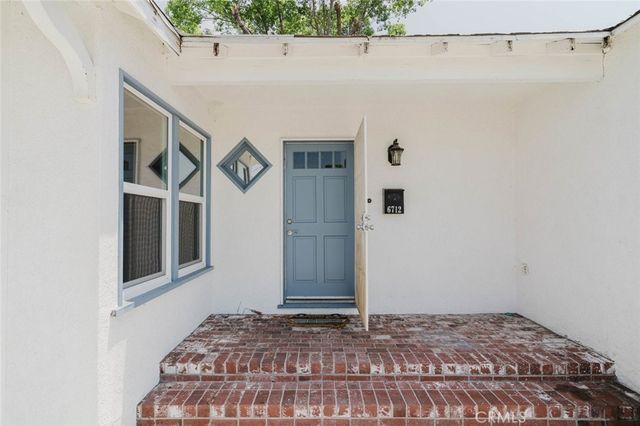 6712 Belmar Avenue, Reseda, CA 91335
