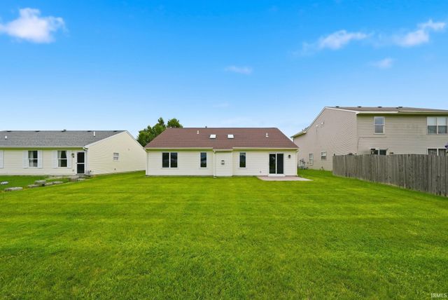 218 El Dorado Trail, Fort Wayne, IN 46825