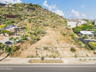 19844 N CAVE CREEK Road 0, Phoenix, AZ 85024