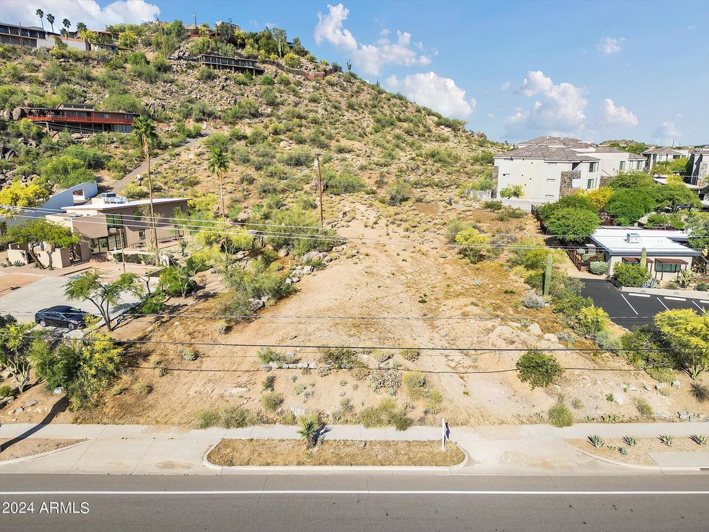 19844 N CAVE CREEK Road 0, Phoenix, AZ 85024 — exterior