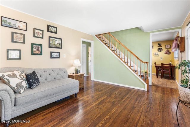 360 Park Avenue, Old Bridge, NJ 08857