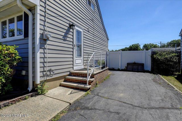 360 Park Avenue, Old Bridge, NJ 08857