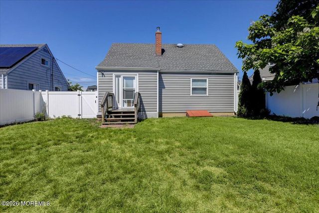 360 Park Avenue, Old Bridge, NJ 08857