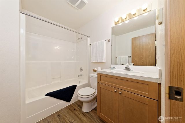 150 E Peaceful Place, Grapeview, WA 98546