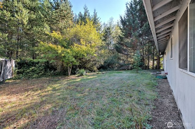150 E Peaceful Place, Grapeview, WA 98546