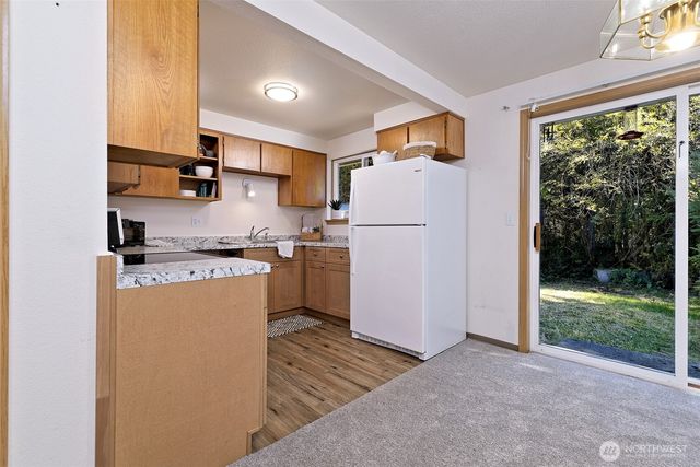 150 E Peaceful Place, Grapeview, WA 98546