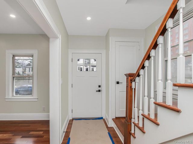 219 S 2nd Avenue, Mount Vernon, NY 10550