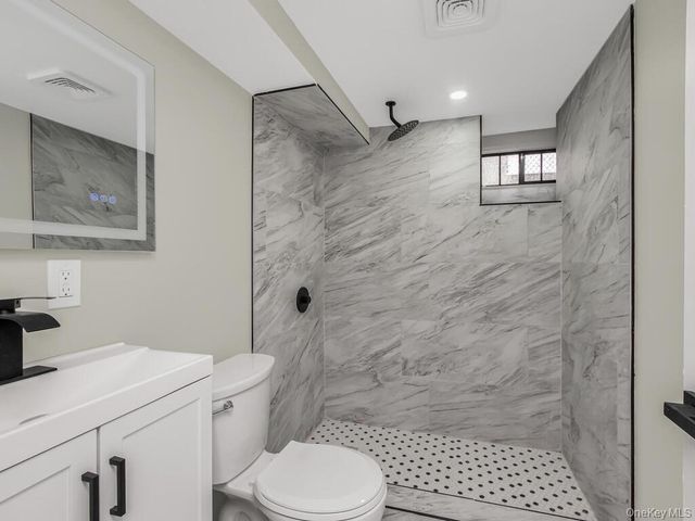 219 S 2nd Avenue, Mount Vernon, NY 10550