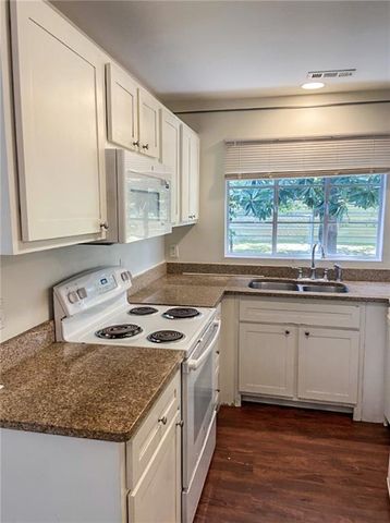 395 Oakland SE Avenue, Atlanta, GA 30312