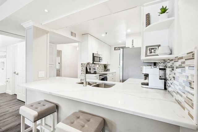 458 BOUCHELLE DRIVE 203, New Smyrna Beach, FL 32169