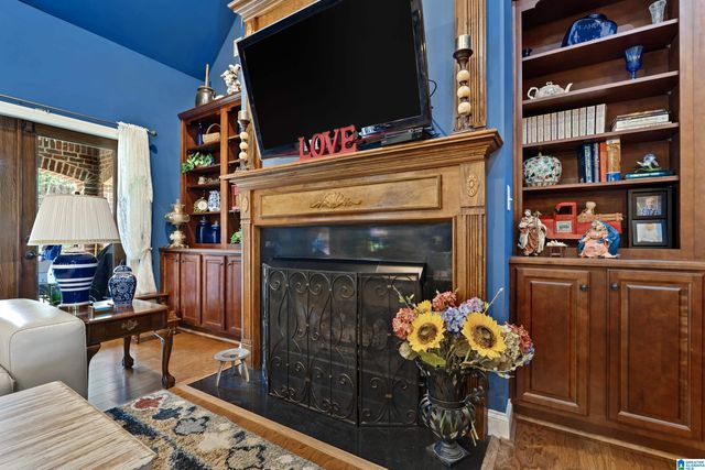 211 KENNISTON DALE, Pelham, AL 35124