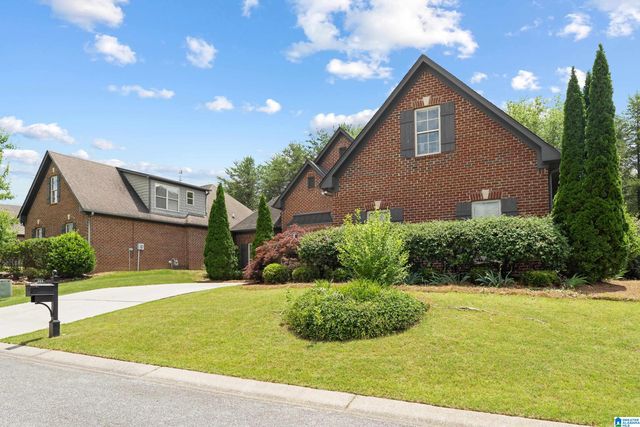211 KENNISTON DALE, Pelham, AL 35124
