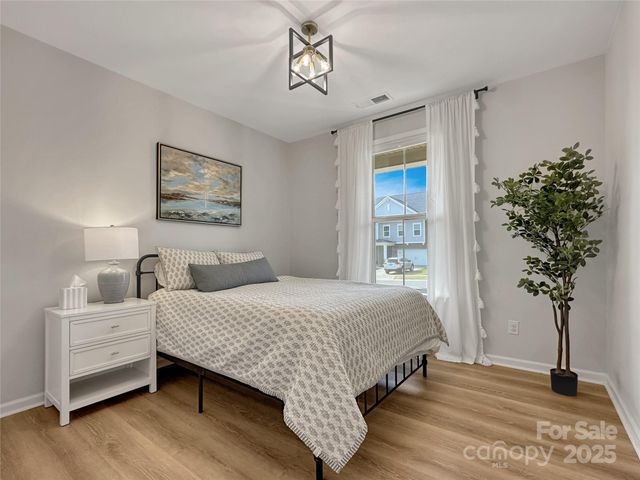 162 Tetcott Street, Mooresville, NC 28115