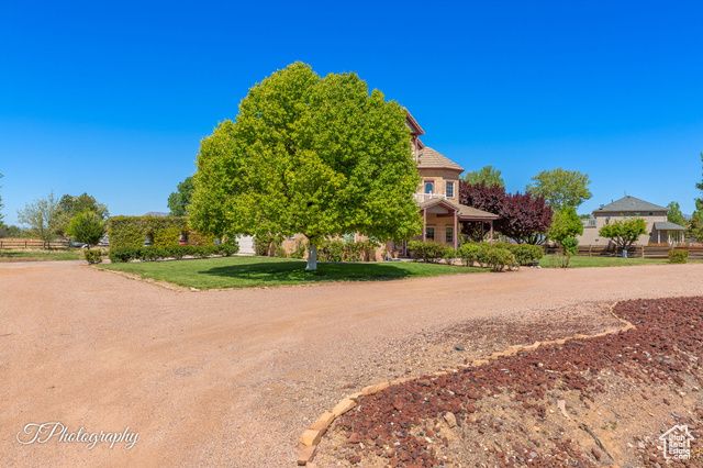 885 N OLD FARMS RD, Dammeron Valley, UT 84783