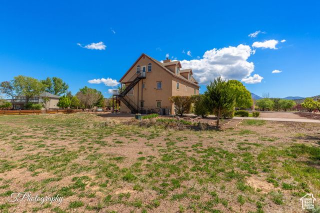 885 N OLD FARMS RD, Dammeron Valley, UT 84783
