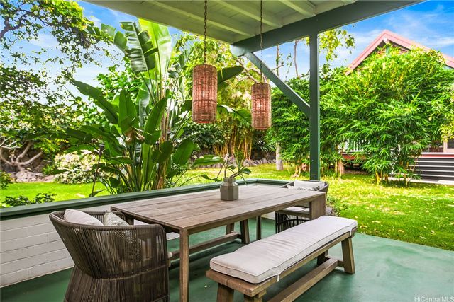 380 Portlock Road, Honolulu, HI 96825