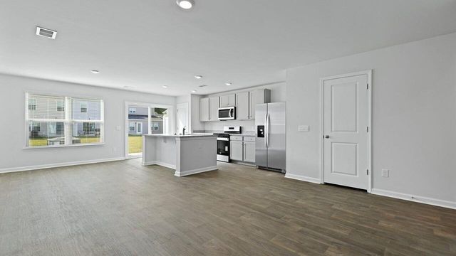 342 Bluebell Way, Moncks Corner, SC 29461