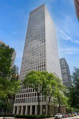 260 E Chestnut Street 1211, Chicago, IL 60611