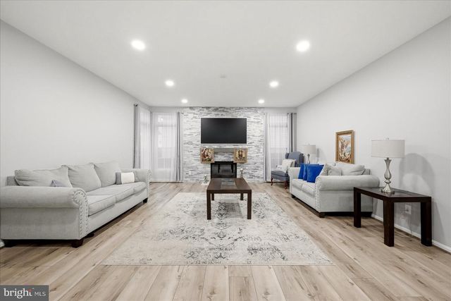 10545 TURNING GRASS WAY, Gainesville, VA 20155