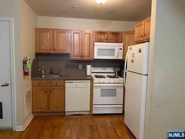 6107 Park Avenue 2, West New York, NJ 07093
