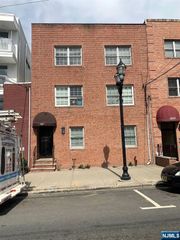 6107 Park Avenue 2, West New York, NJ 07093