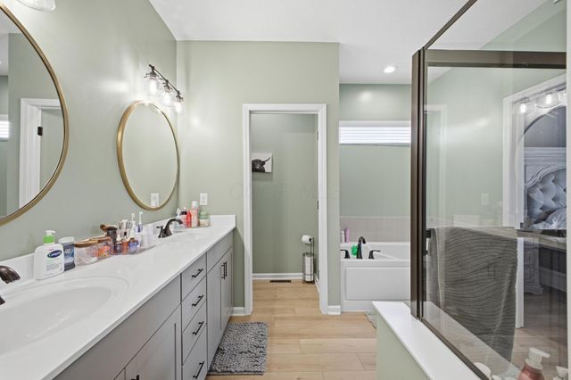 8197 Narrow Leaf Drive, Blacklick, OH 43004