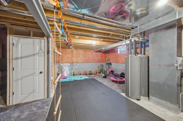 8197 Narrow Leaf Drive, Blacklick, OH 43004