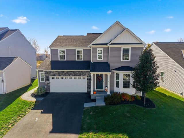 8197 Narrow Leaf Drive, Blacklick, OH 43004