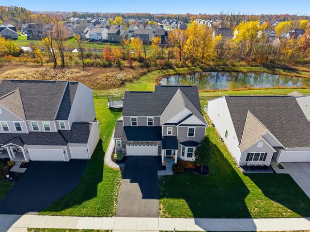 8197 Narrow Leaf Drive, Blacklick, OH 43004