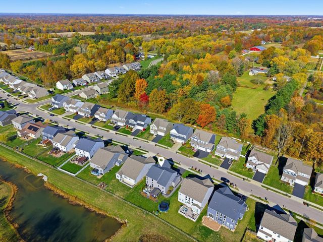 8197 Narrow Leaf Drive, Blacklick, OH 43004