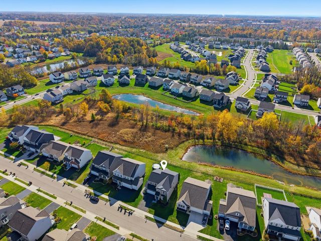 8197 Narrow Leaf Drive, Blacklick, OH 43004