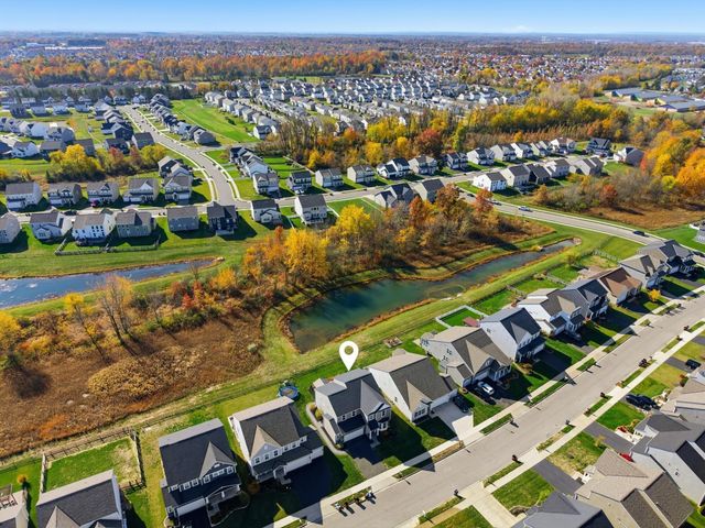 8197 Narrow Leaf Drive, Blacklick, OH 43004