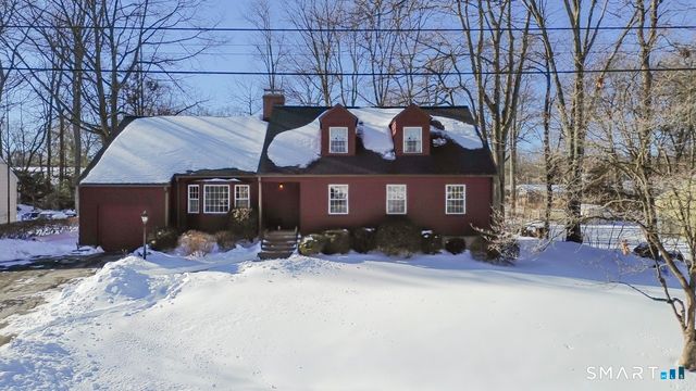 215 Fernwood Road, Trumbull, CT 06611