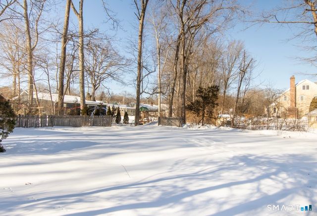 215 Fernwood Road, Trumbull, CT 06611