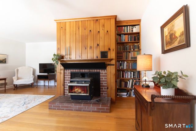 215 Fernwood Road, Trumbull, CT 06611