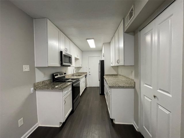 9075 Gaylord Drive 53, Houston, TX 77024