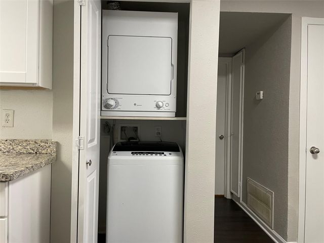 9075 Gaylord Drive 53, Houston, TX 77024