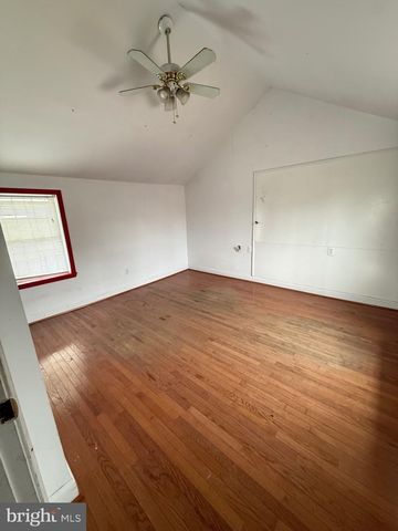 7306 BELAIR RD, Baltimore, MD 21206