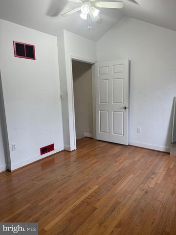 7306 BELAIR RD, Baltimore, MD 21206