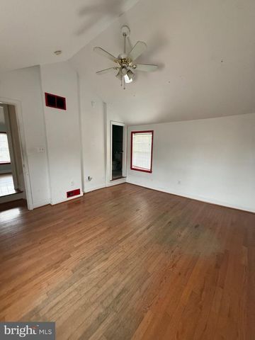 7306 BELAIR RD, Baltimore, MD 21206